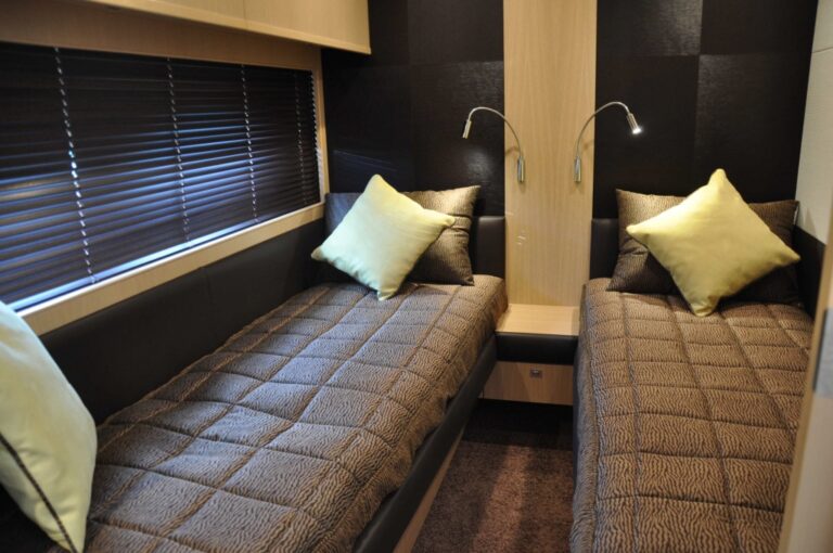 Yacht FLOREVA 2 - Twin Cabin