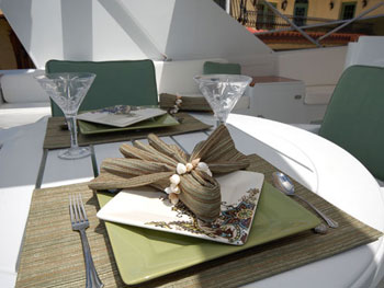 Yacht GOLDEN RULE - Flybridge Al fresco dining