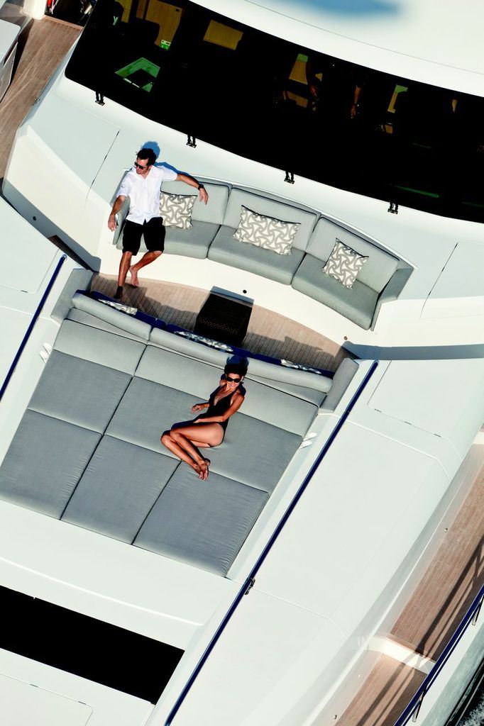 Yacht IMPERIAL PRINCESS - Forward Sunpads
