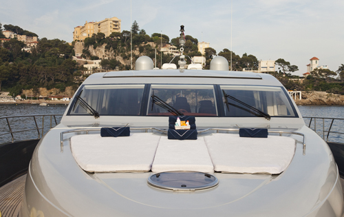 Yacht Irina Esc - Foredeck