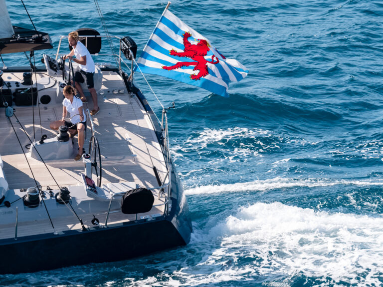 Yacht J Six - Sailing