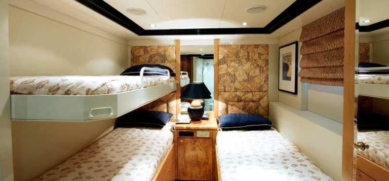 Yacht OBSESSIONS - Twin Cabin 2