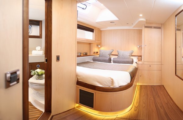 Yacht RAVEN - VIP Cabin