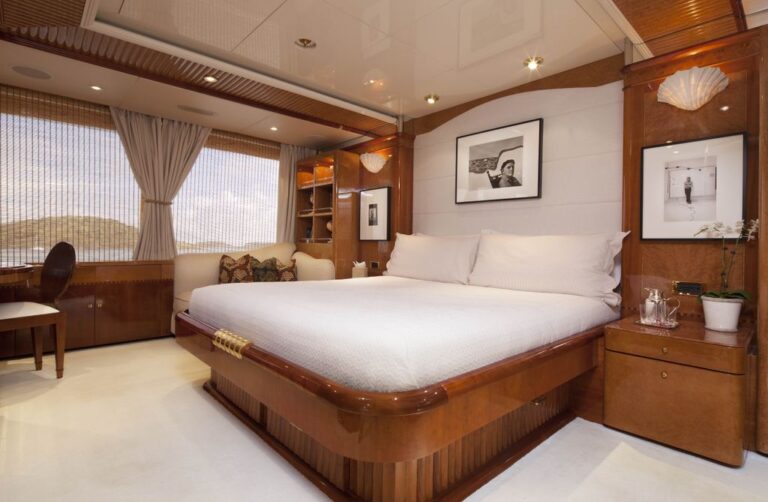 Yacht STARFIRE -  VIP Cabin