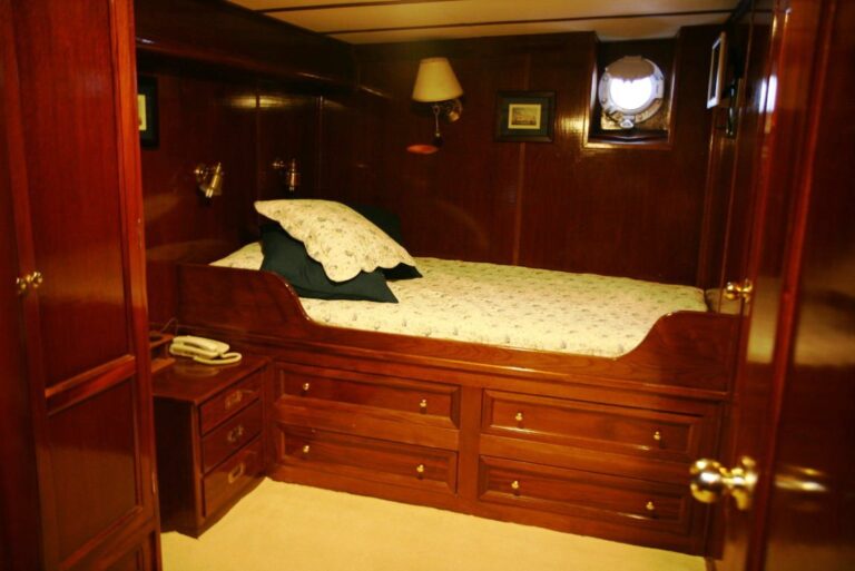 Yacht Southern Cross - Cabin