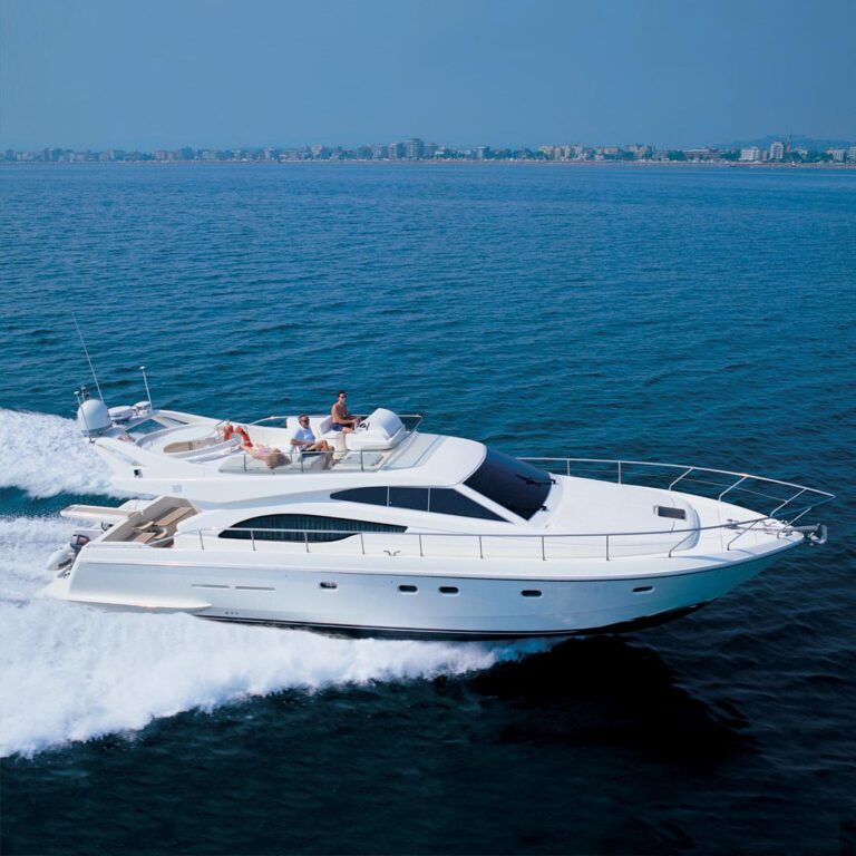 Yacht TIME OUT - Main