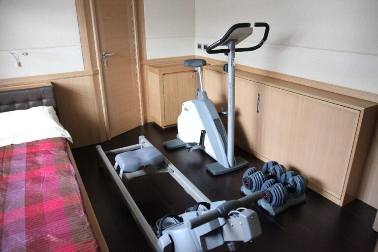 Yacht ULYSSIA - Convertible Twin - Gymnasium