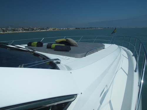 Yacht VIBE -  Foredeck 2