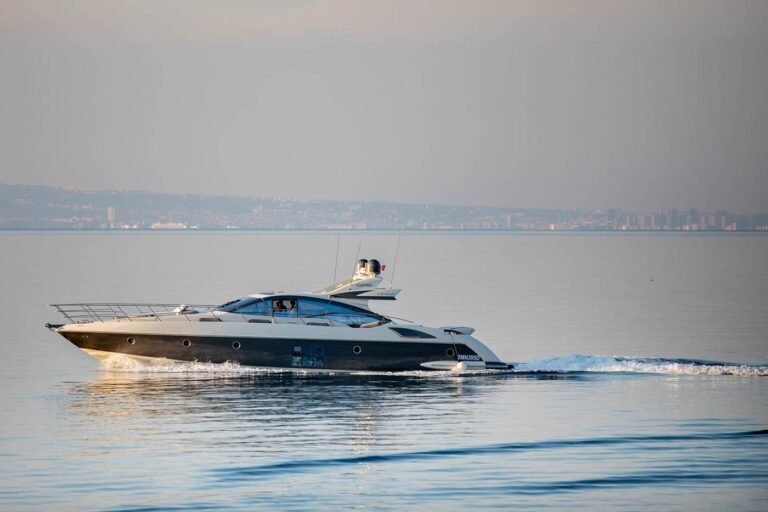 ZEUS Exterior