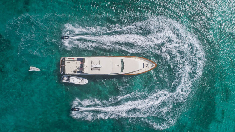 Aerial With Tender