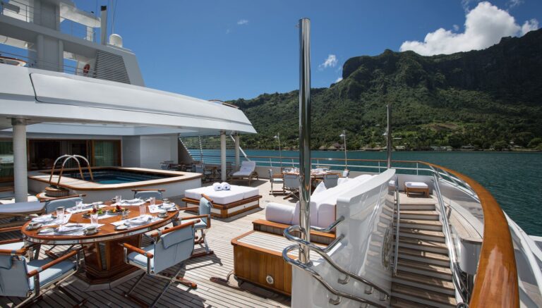 Aft Deck Al Fresco Dining