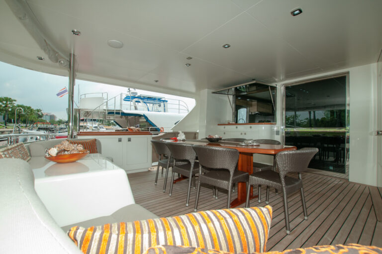 Aft Deck Alfresco Dining Area
