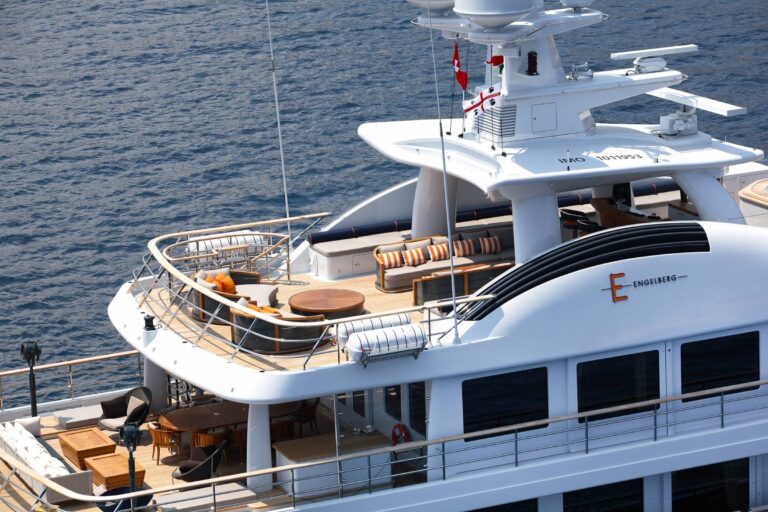 Aft Sundeck