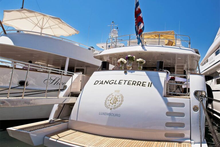 Aft Transom