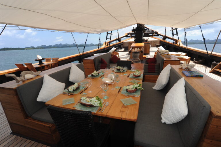 Al Fresco Dining On Board