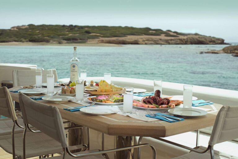 Alfresco Dining Experience
