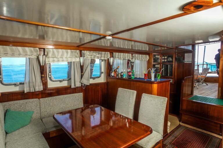 Bar And Dining