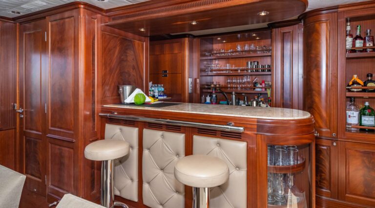 Bar In Sky Lounge
