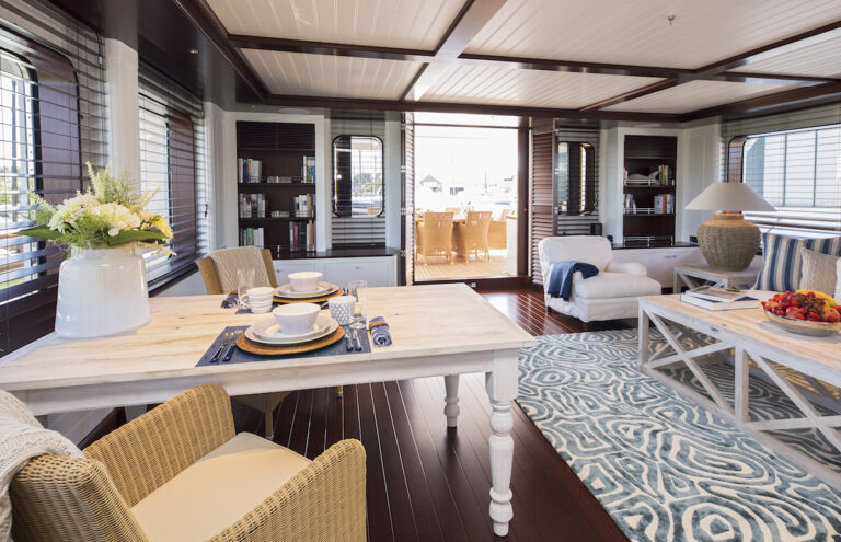Bridge Deck Salon Table And Sofa