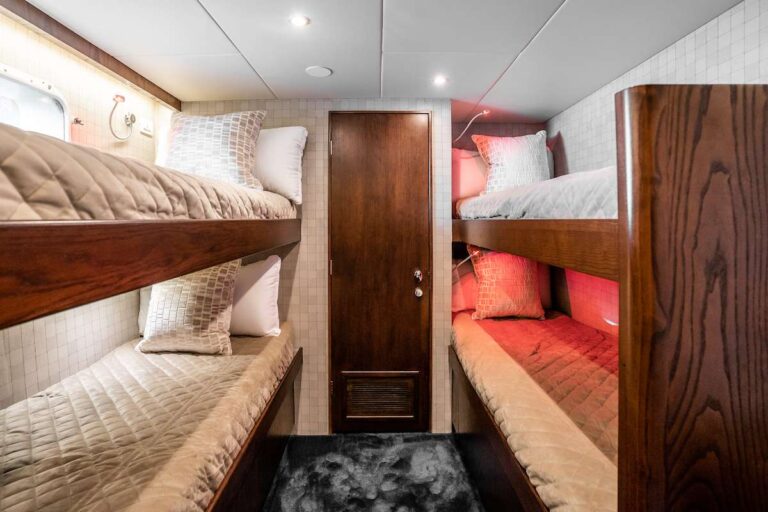 Bunk Cabin For 4