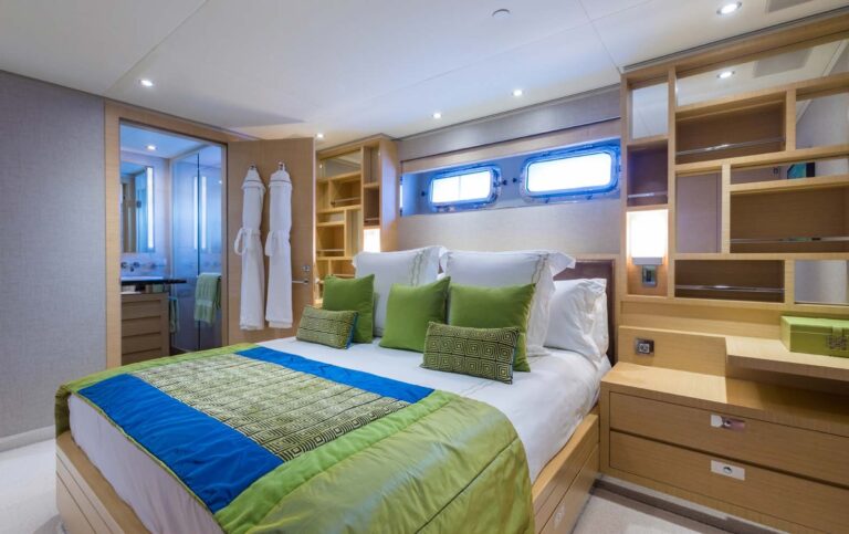 Double Cabin
