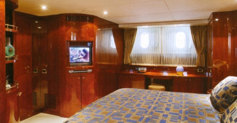 Double With Tv