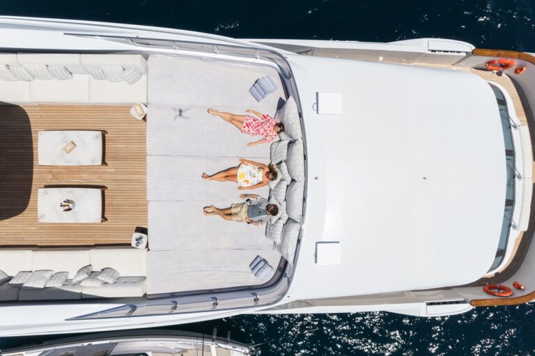 Drone Sundeck Lifestyle