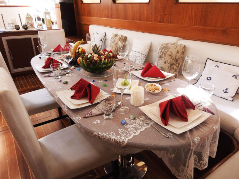 Elegant Dining Setup