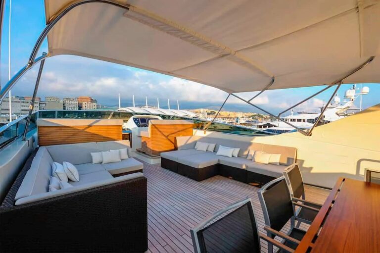 Flybridge Seating