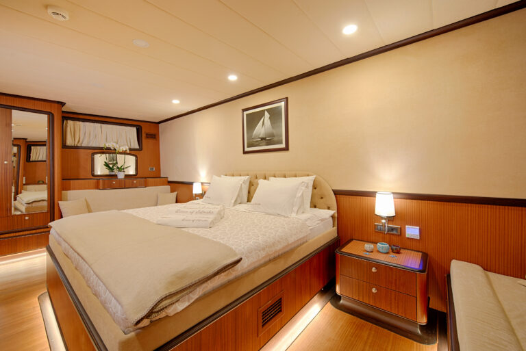 Fore Master Beautiful Interior