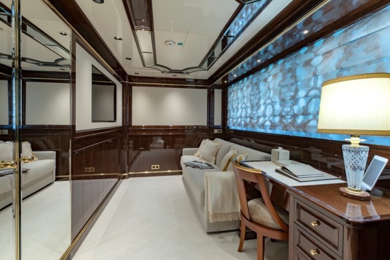 Guest Cabin - Lower Deck Starboard