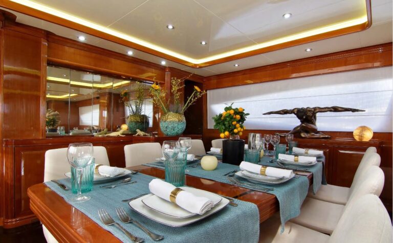 Interior Dining Set Up