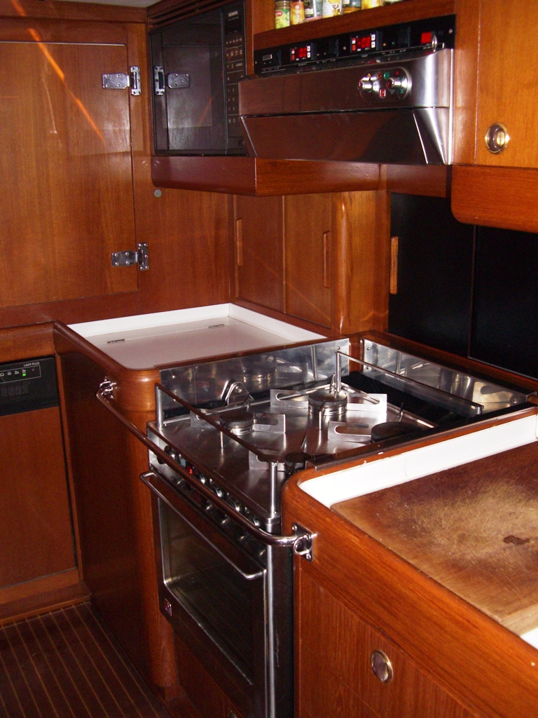 kia ora III galley 2