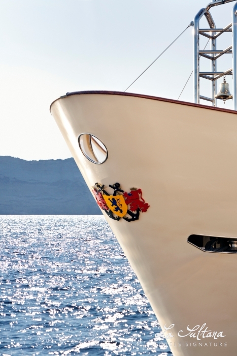 La Sultana Bow