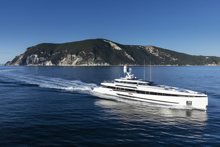 Palumbo Superyachts