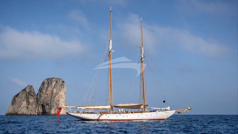 Luxury Superyacht PURITAN