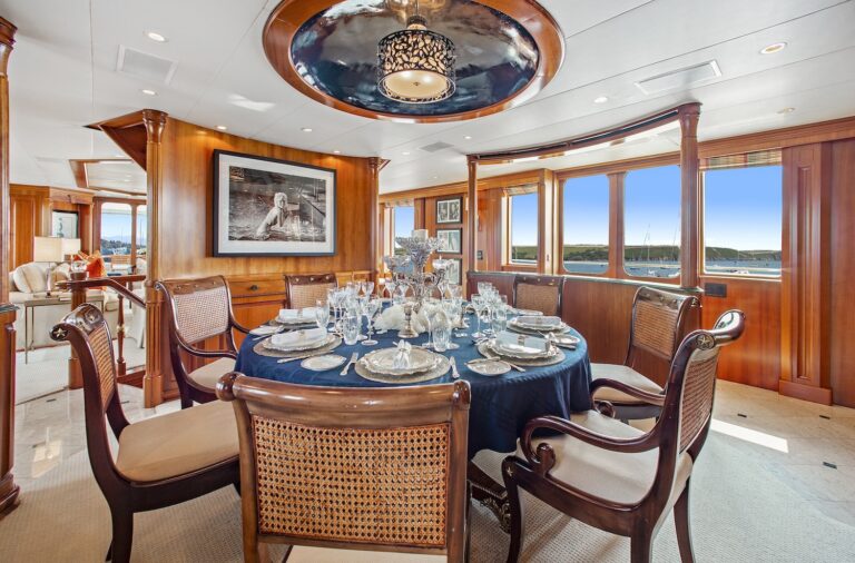 Main Deck Dining