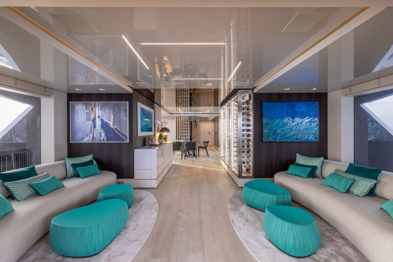 Main Deck - Lounge