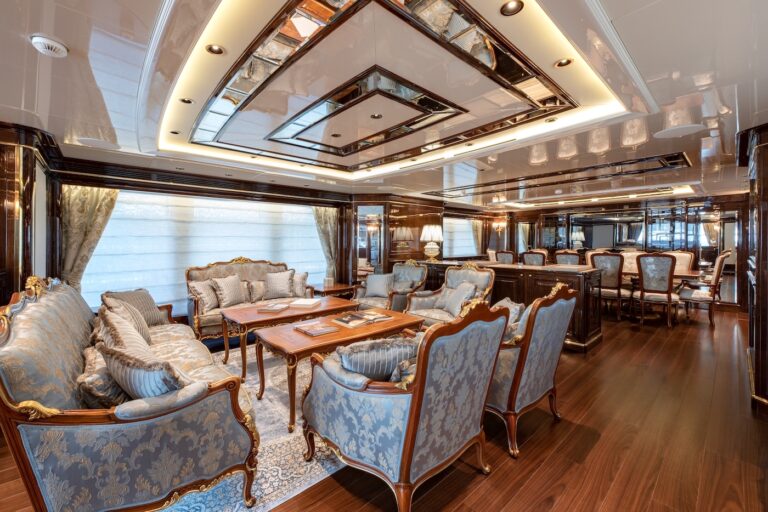 Main Deck - Saloon Lounge