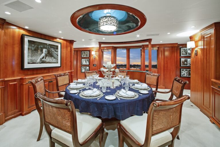 Main Saloon Dining