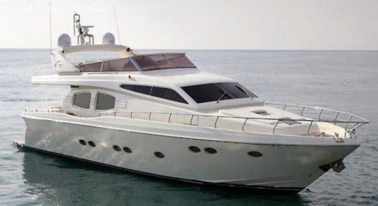 Motor yacht LETTOULI III - Main