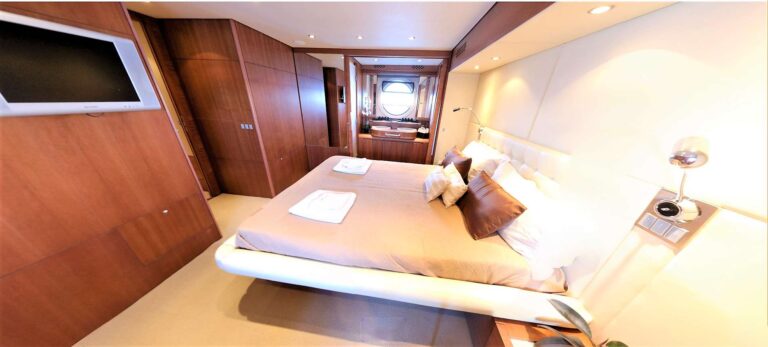 Master Guest Cabin