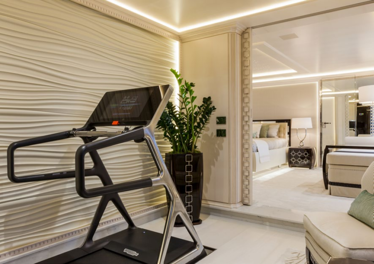 Master Suite And Tapis Roulant