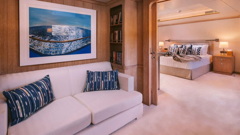 Master Suite - Sofa