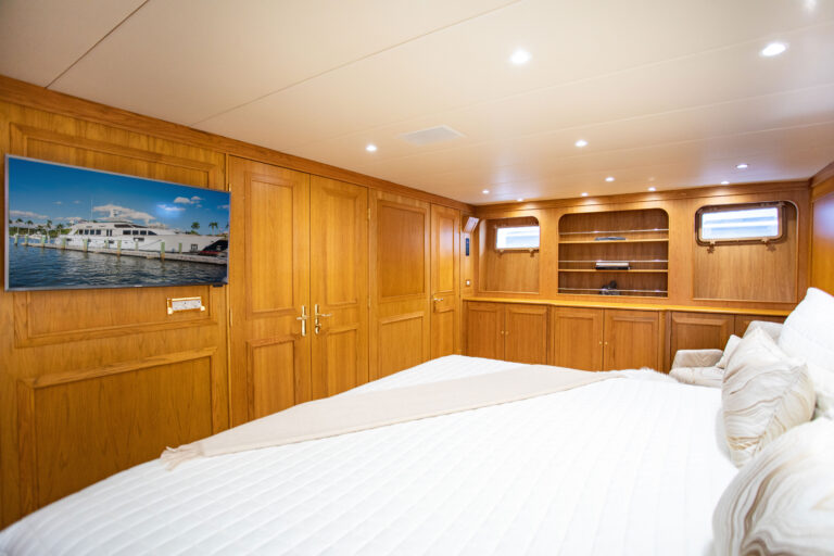 Master Suite Tv