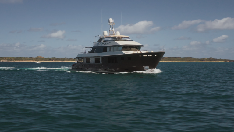 Motor Yacht AKIKO