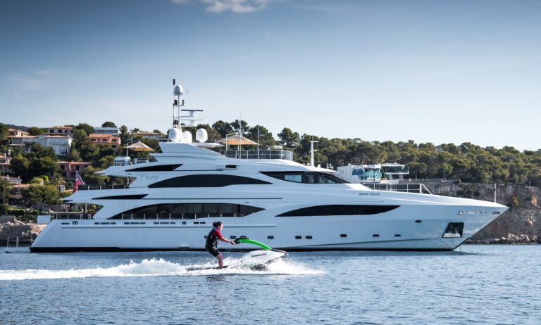 Motor Yacht DIANE