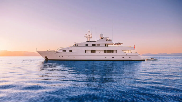 Motor Yacht NATALIA V