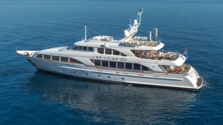 Achts With A Deck Hot Tub