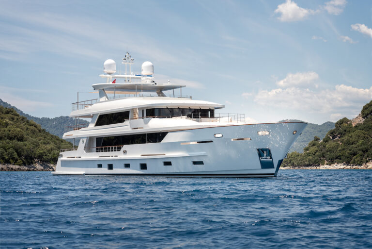 Motor Yacht Sunrise